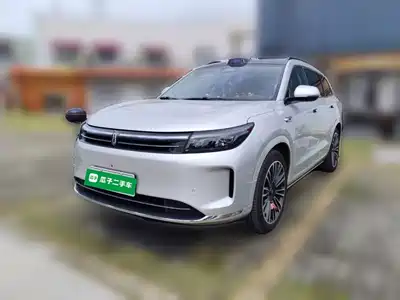 AITO M7