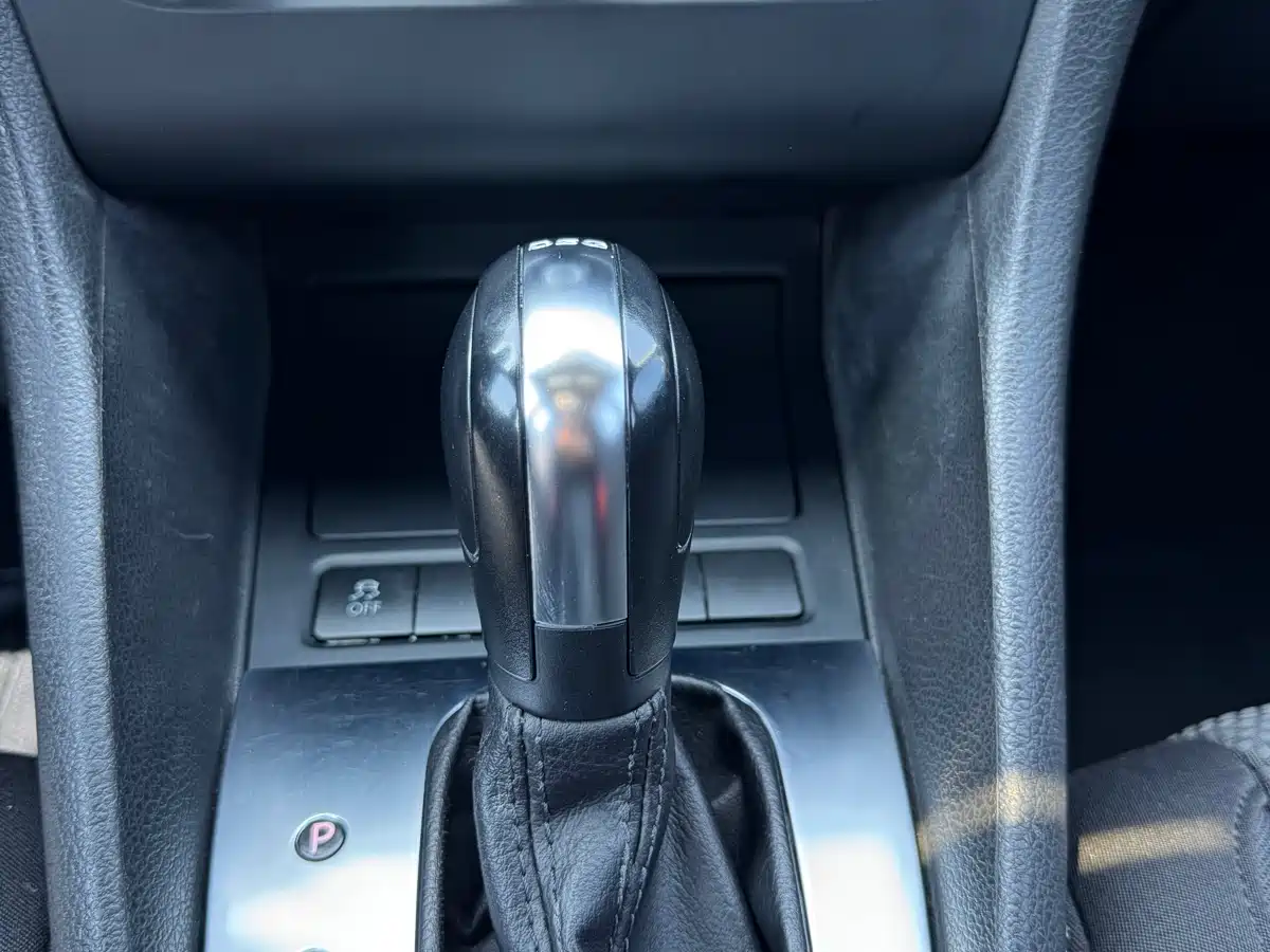 Volkswagen Golf 2012 1.4TSI Automatic Comfort фото 14