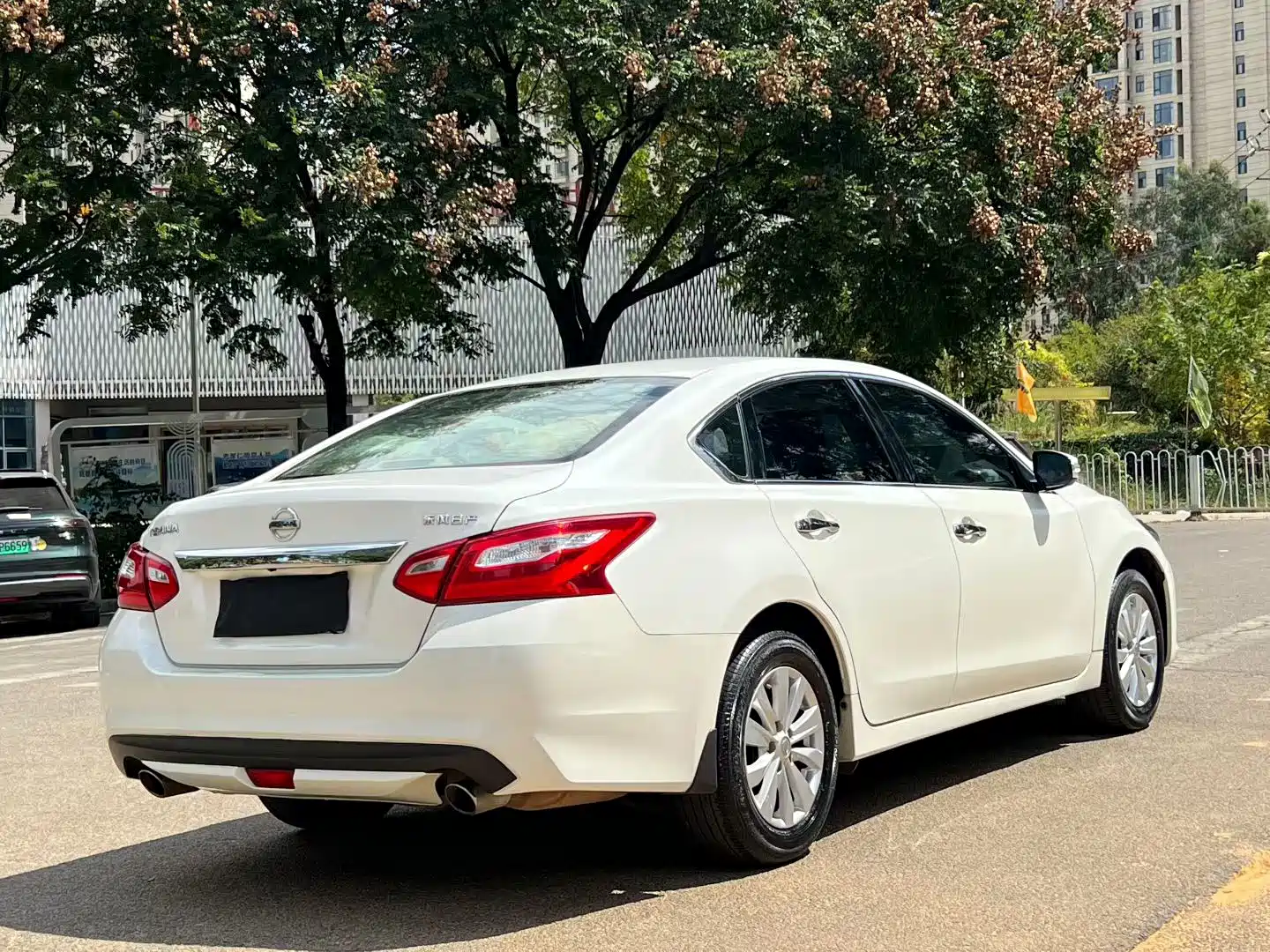 Photo 9 - Nissan Teana
