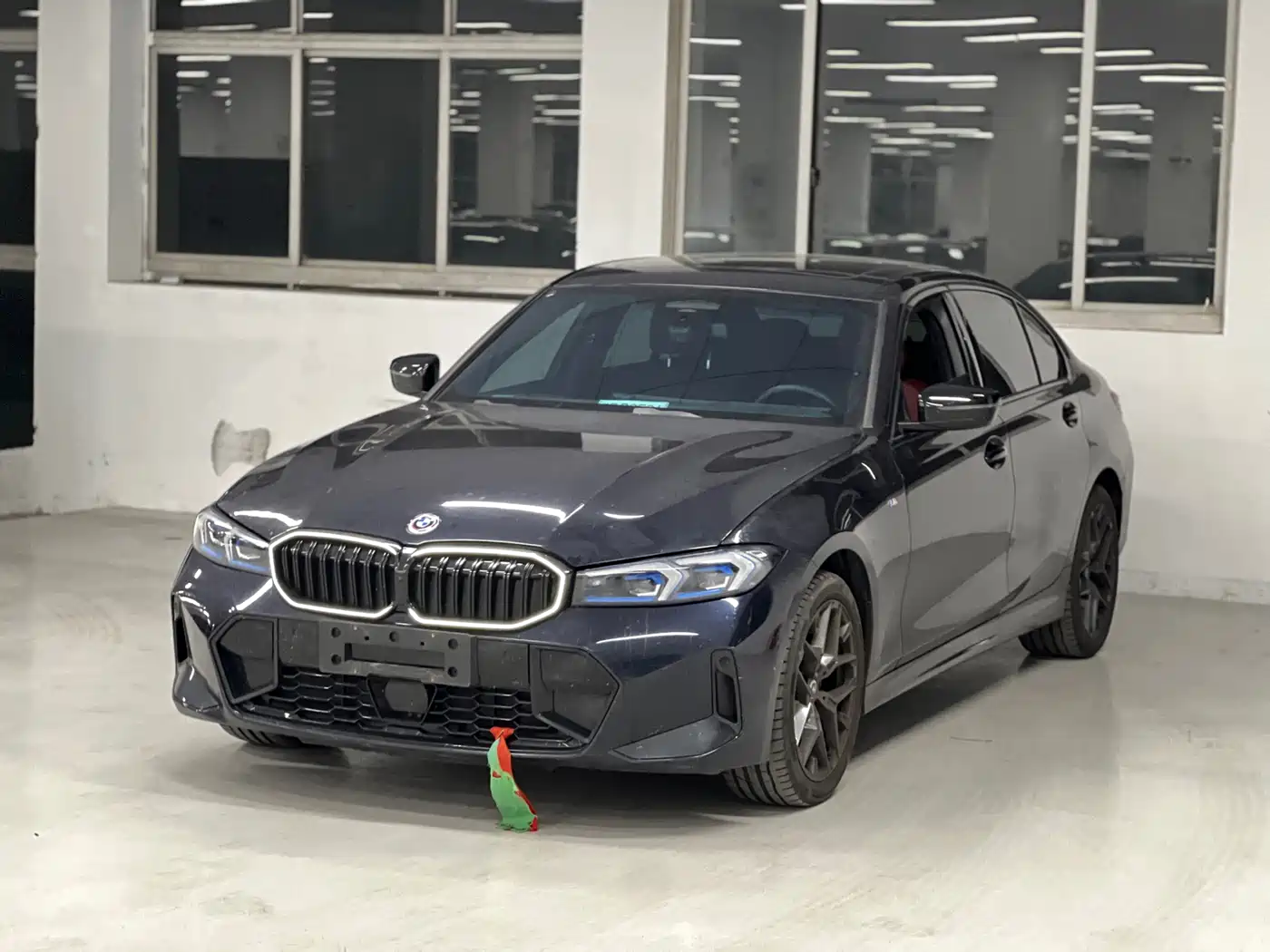 BMW 3 Series 2025 330Li Premium M Sport Night Edition