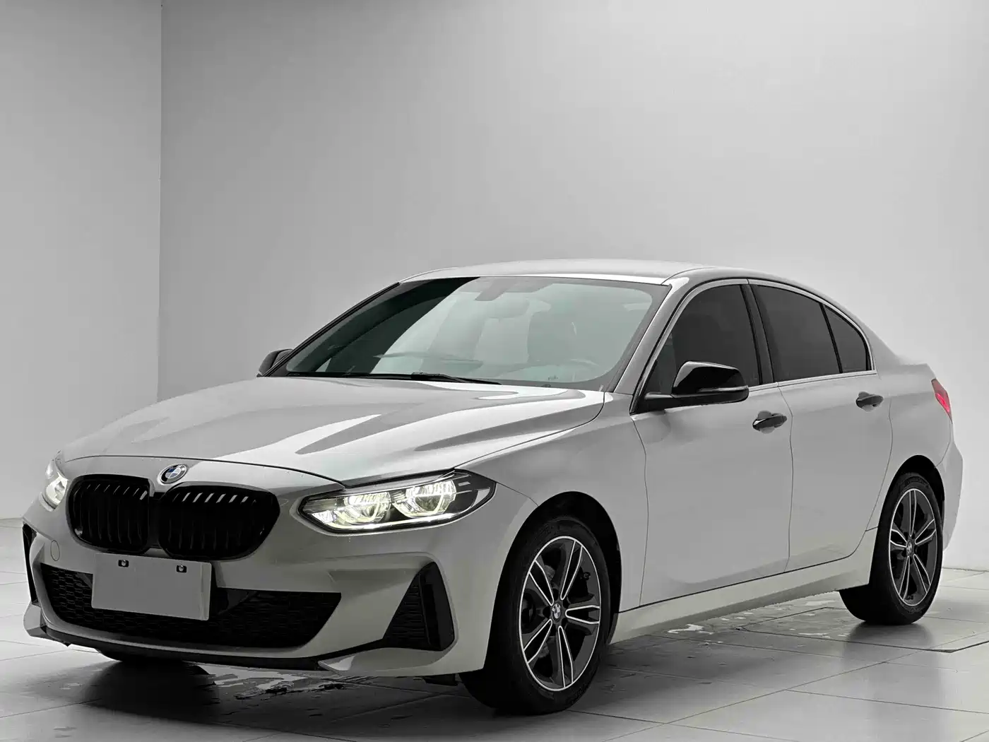 BMW 1 Series 2022 120i M Sport