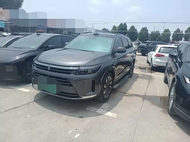 AITO Wenjie AITO M7 2024