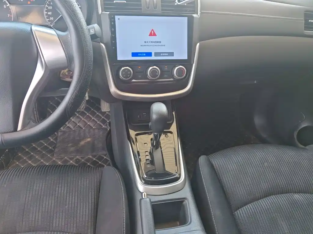 Nissan Tiida, миниатюра 14
