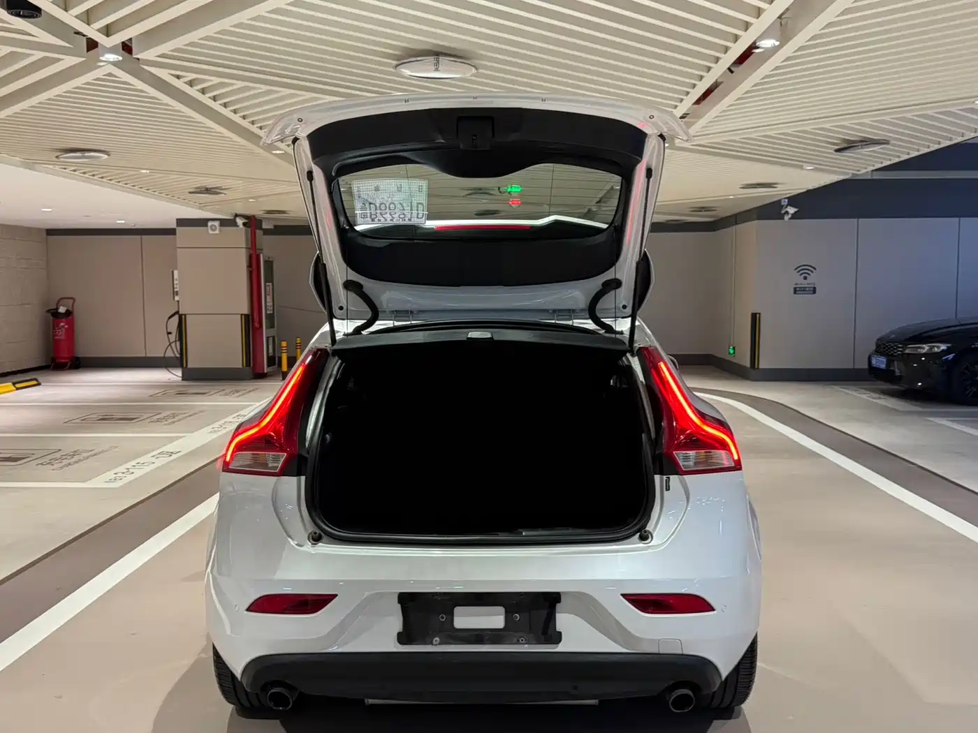 Volvo V40 2017 2017 Cross Country T5 AWD Inscription