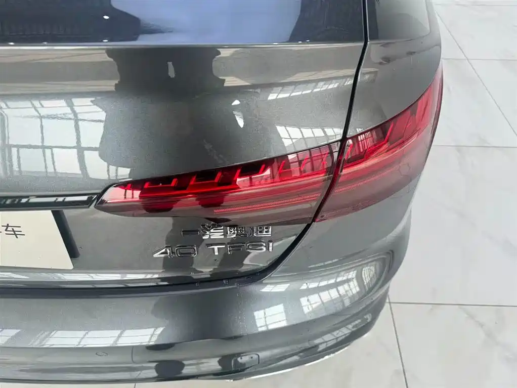 Audi A4L 2022 40 TFSI Luxury Dynamic фото 16