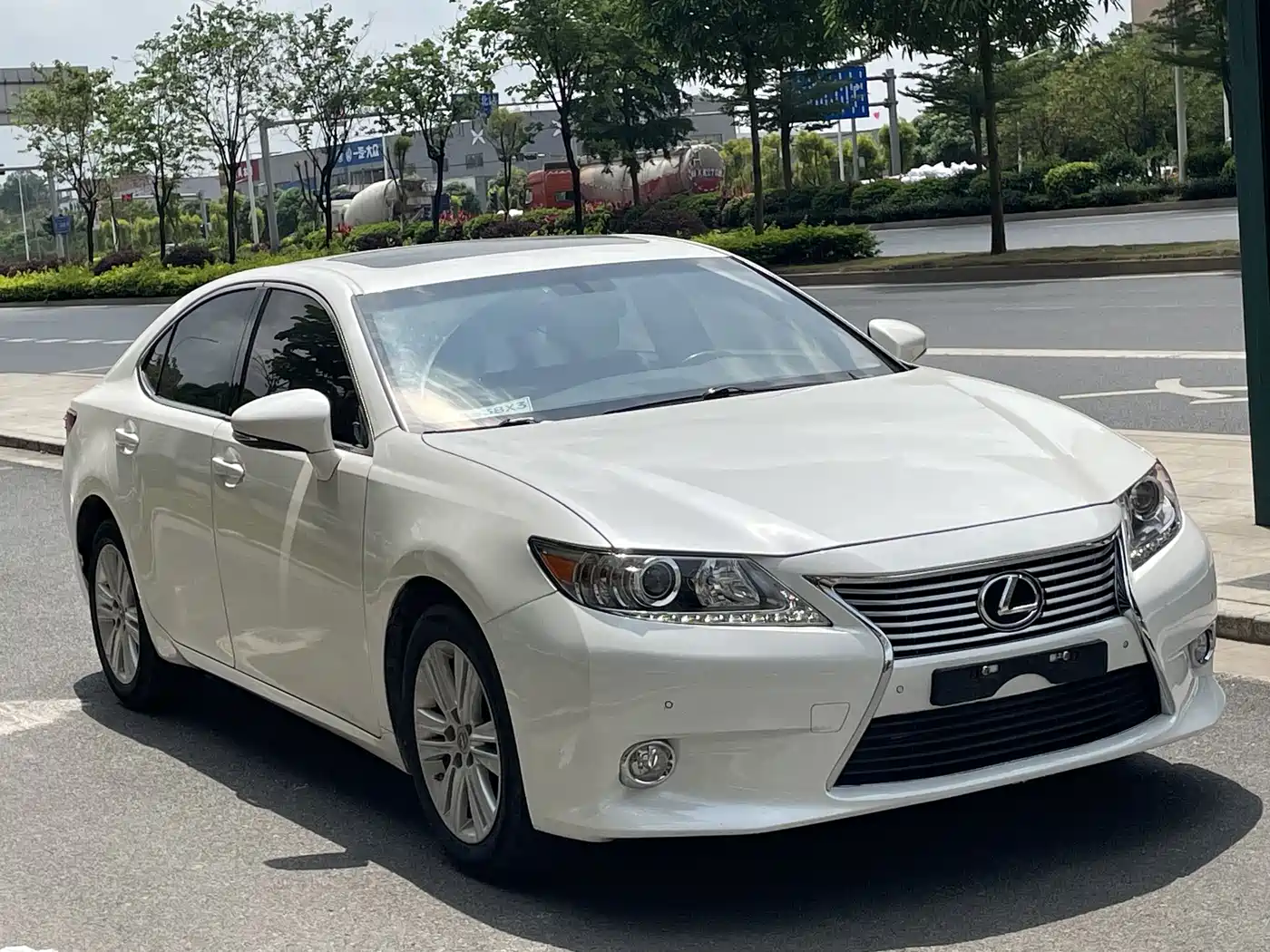 Lexus ES 2013 250 Elite Edition фото 3