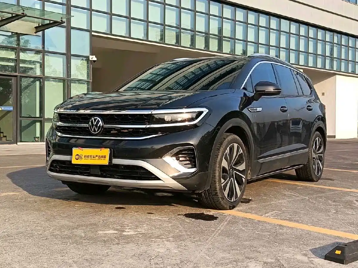 Volkswagen Talagon 2023 380TSI 4WD Luxury Pro Edition фото 4