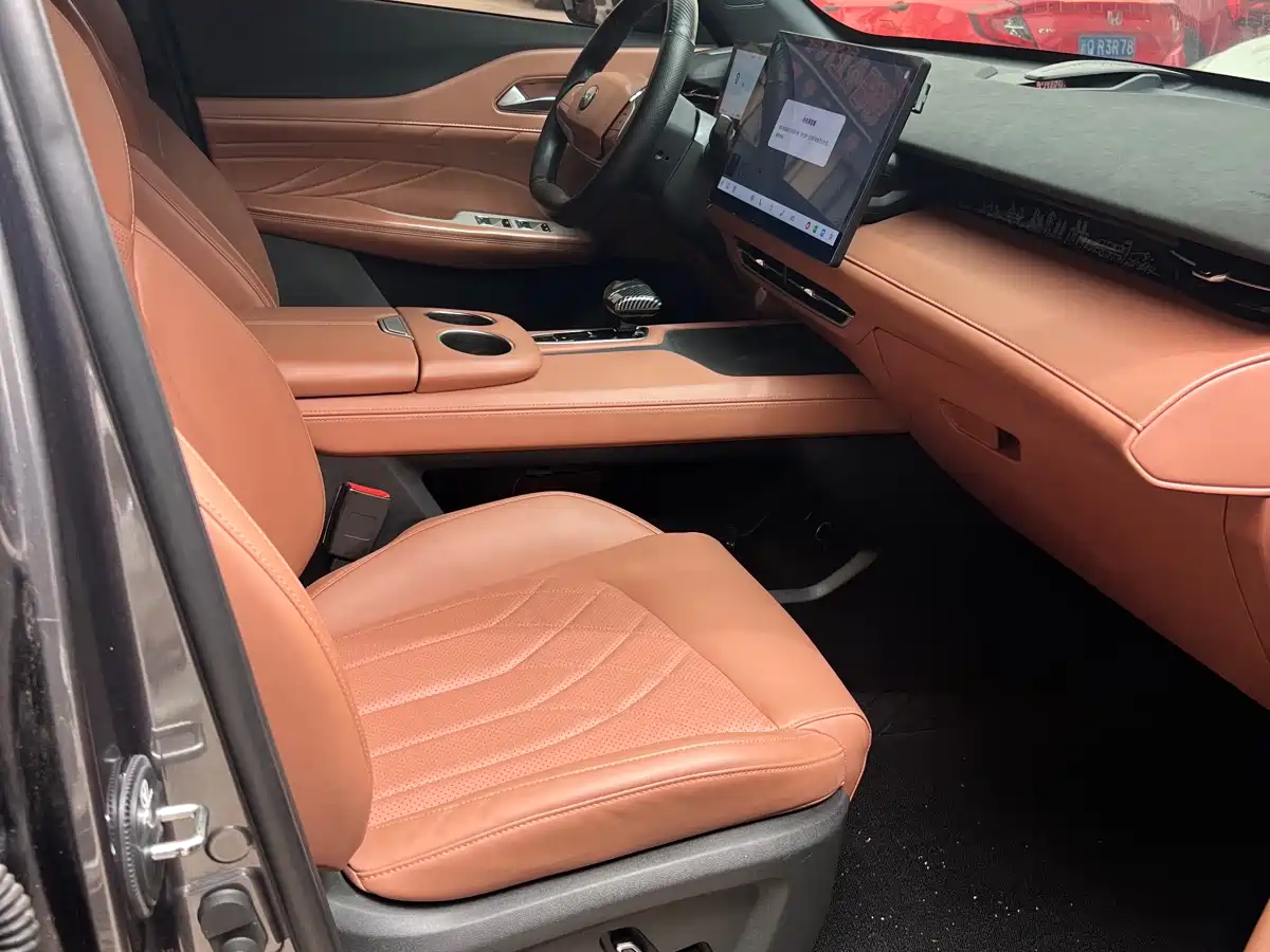 Changan UNI-Z New Energy 2024 2024 Blue Whale Smart Electric iDD 125km Excellence Model