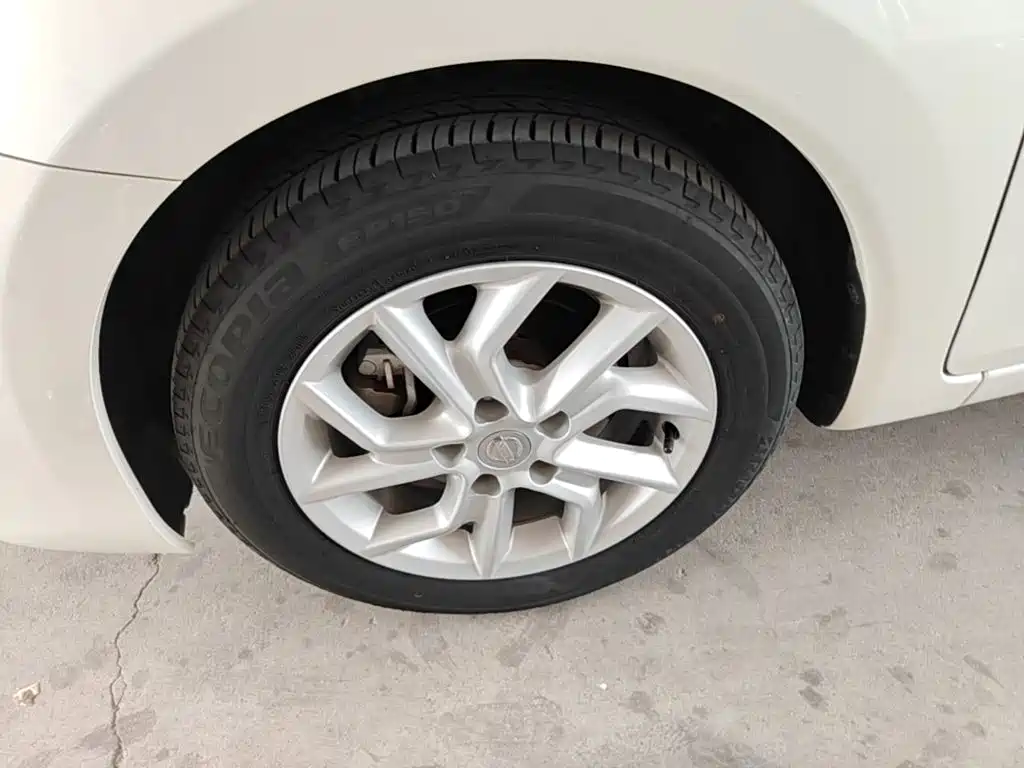 Nissan Tiida 2022 2021 1.6L CVT Smart Drive Edition