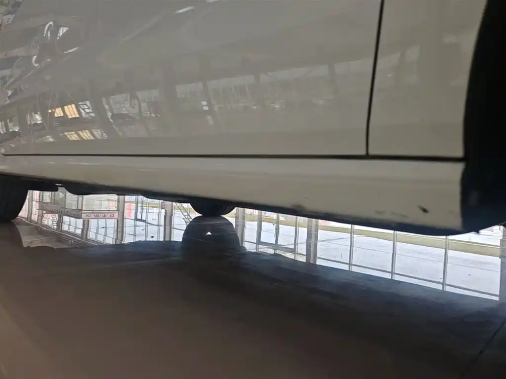 Volkswagen Polo 2016 1.4L Manual Trend фото 21