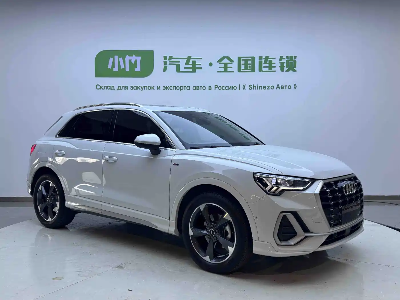 Audi Q3 2022 35 TFSI Fashion Dynamic фото 2
