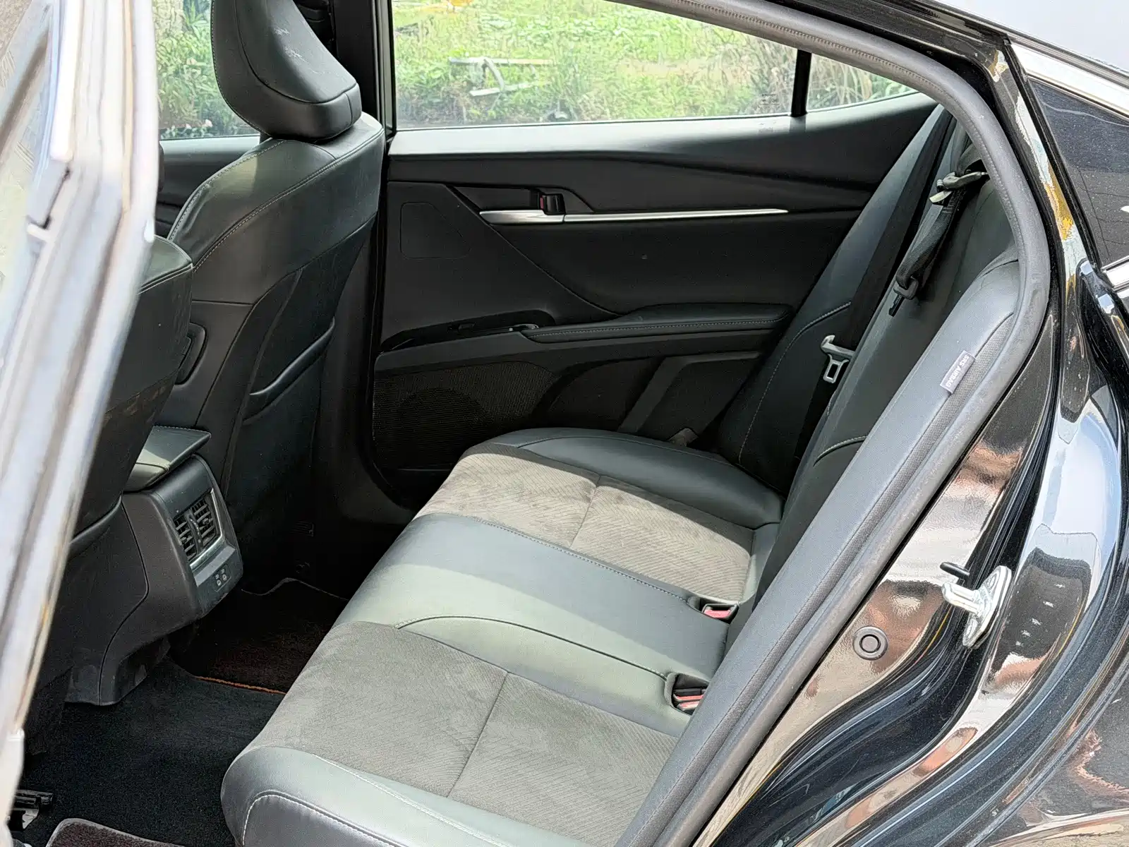 Фото 7 - Toyota Camry