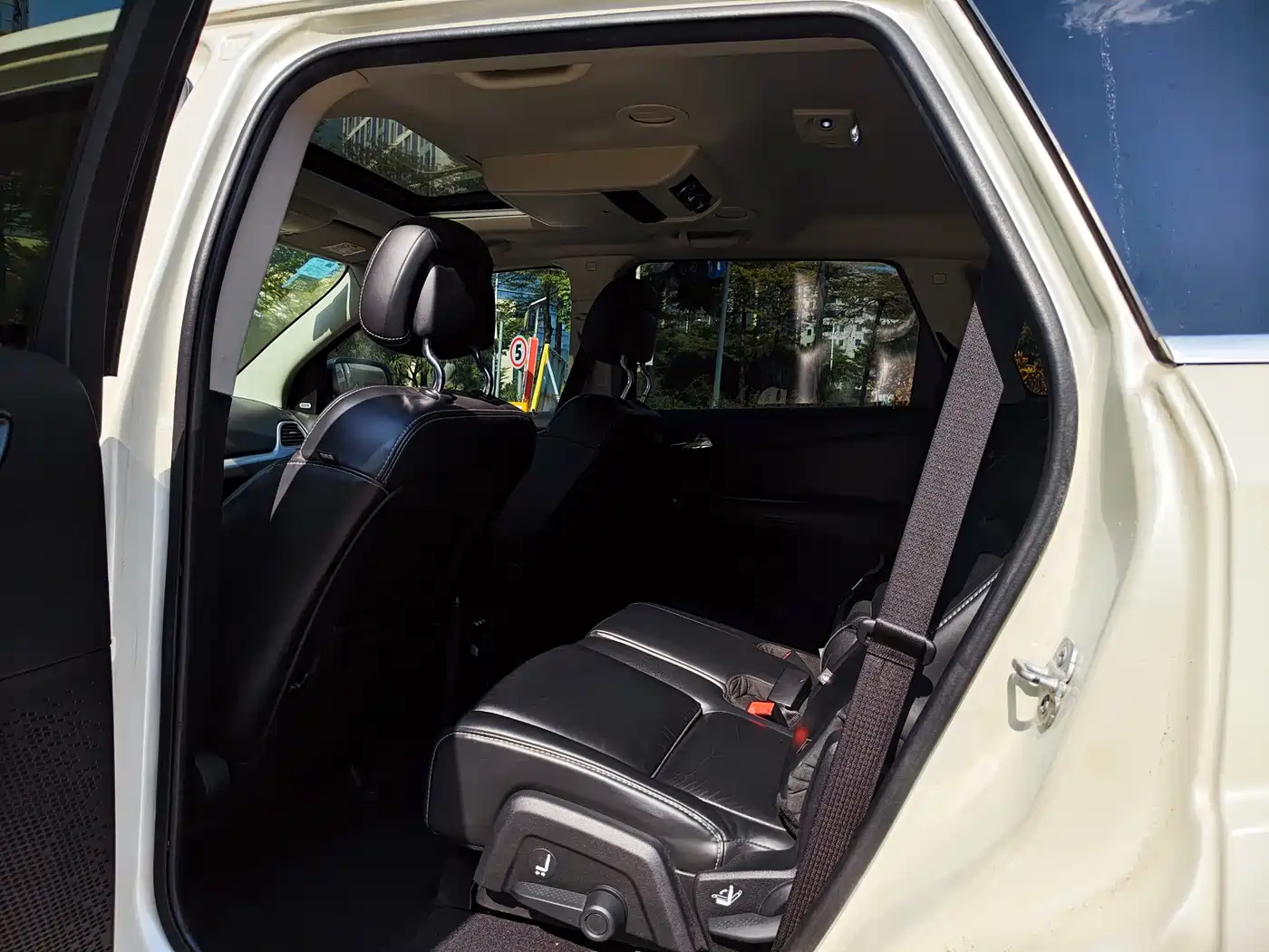 Dodge Journey 2014 2013 Model 2.4L 2WD Premium Edition