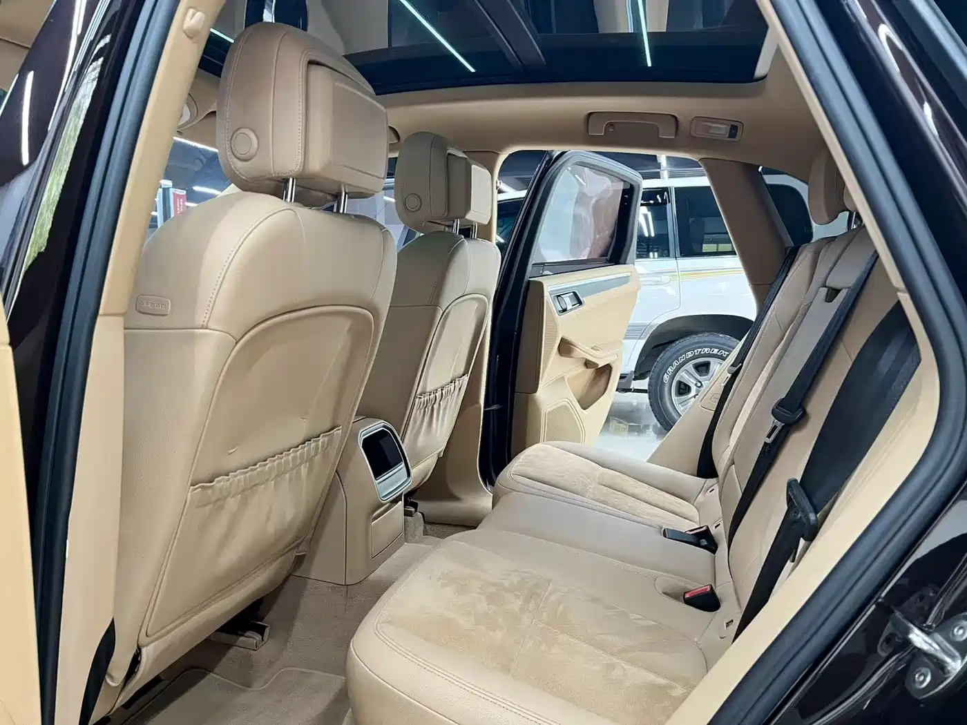 Porsche Macan 2016 Macan 2.0T фото 9