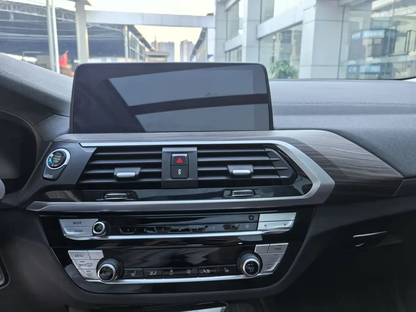 BMW X3 2021 xDrive28i Luxury Package фото 15