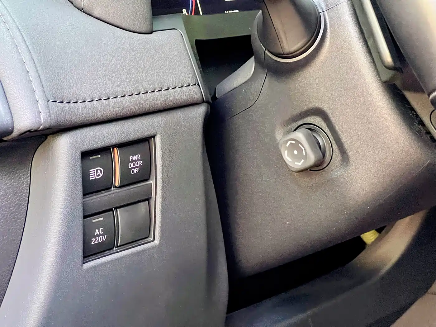 Toyota Vellfire 2024 Crown Hybrid 2.5L Premium Edition фото 22