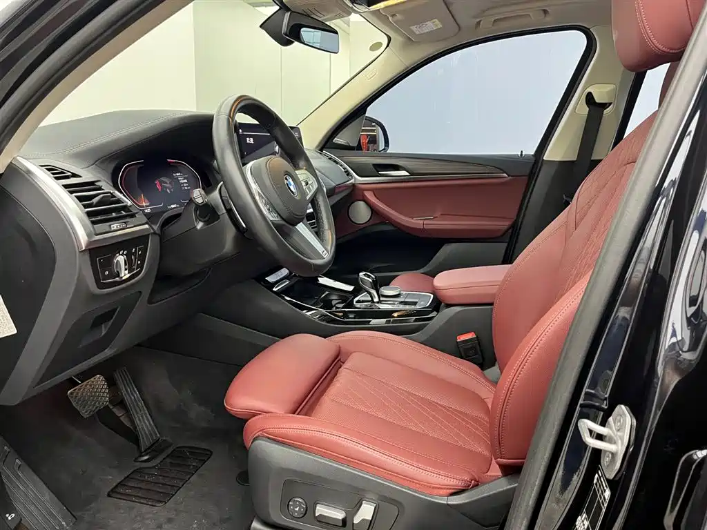 BMW X3 2022 Model Second Facelift xDrive30i Leading M Night Package фото 10