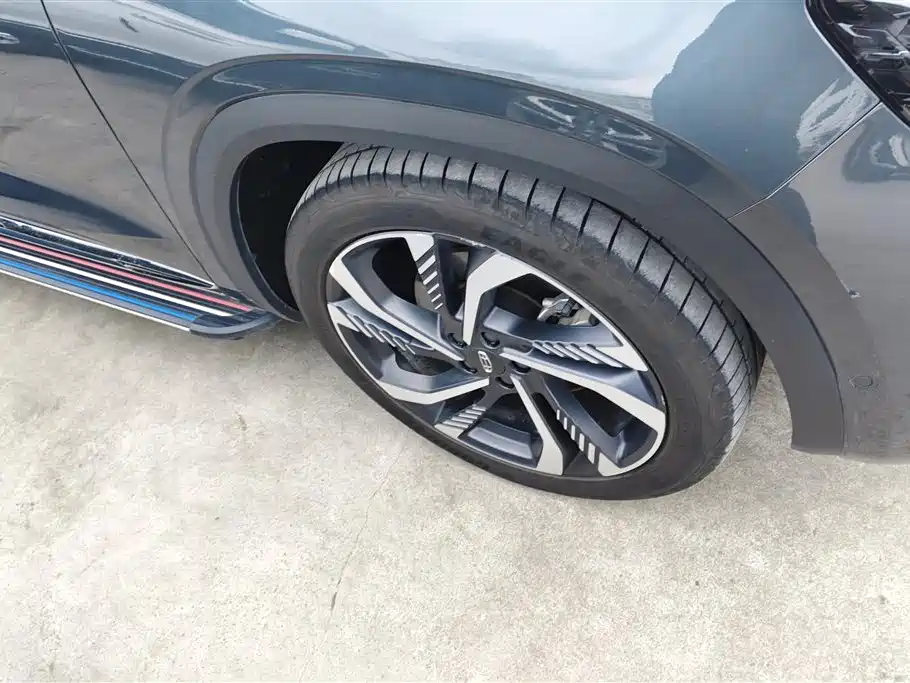 GEELY AUTOMOBILE XINGYUE L