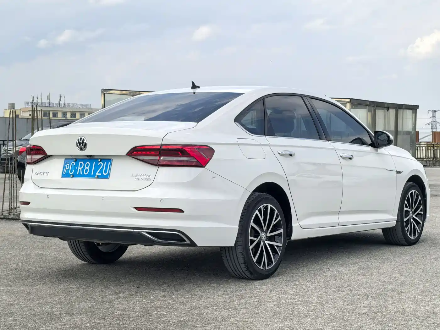 Volkswagen Lavida 2019 280TSI DSG Luxury Edition China VI фото 4