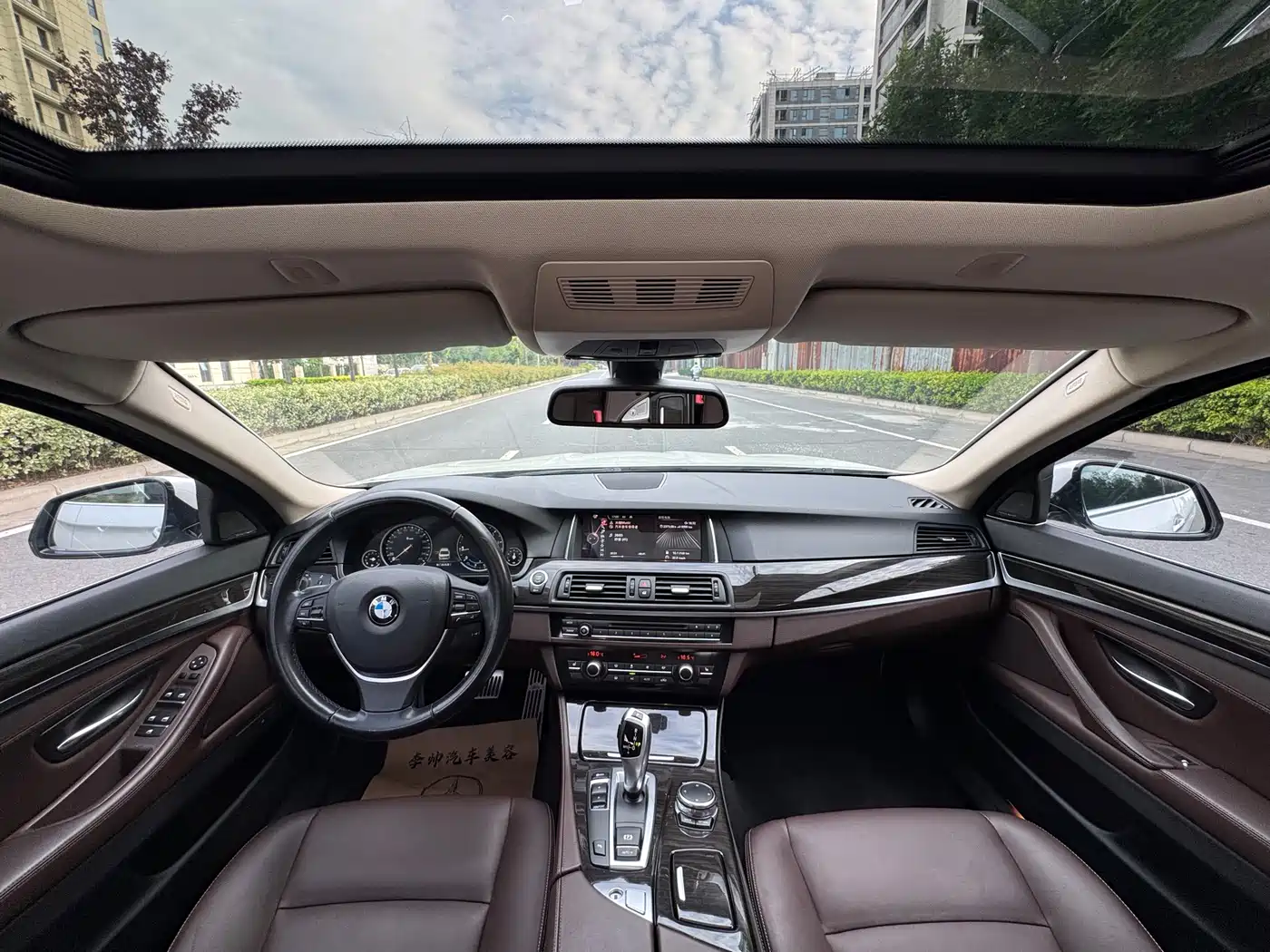 BMW 5 Series 2017 525Li Luxury Design Package фото 6