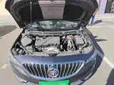 Photo 16 - Buick Verano