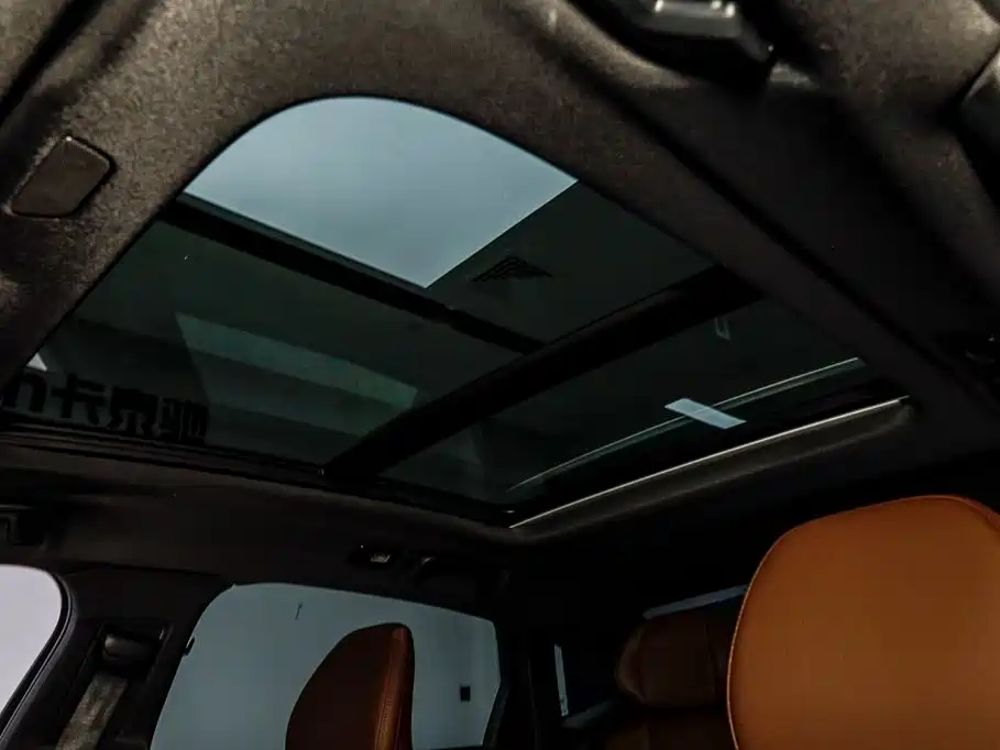 Volvo S90 2025 2024 B5 Momentum Luxury Edition