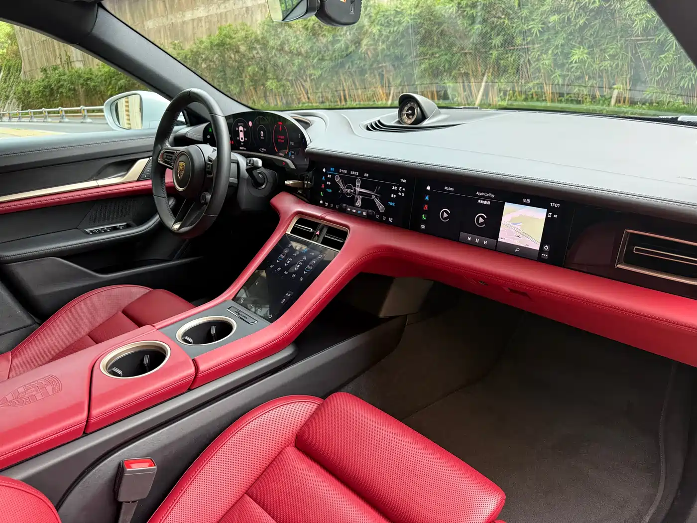 Porsche Taycan 2022 Facelift Taycan фото 9