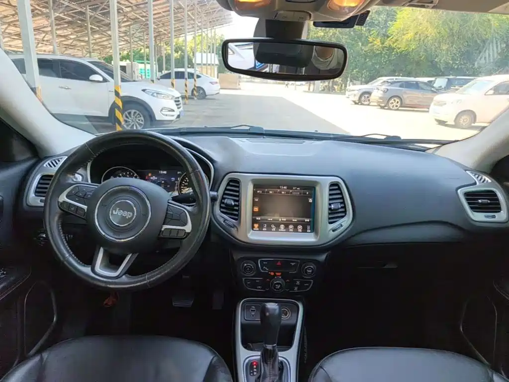 Jeep Compass 2017 2017 200T Automatic Family Edition