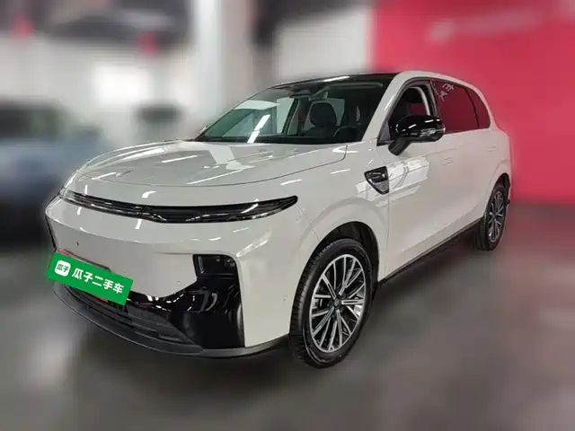 Leapmotor B10 2025