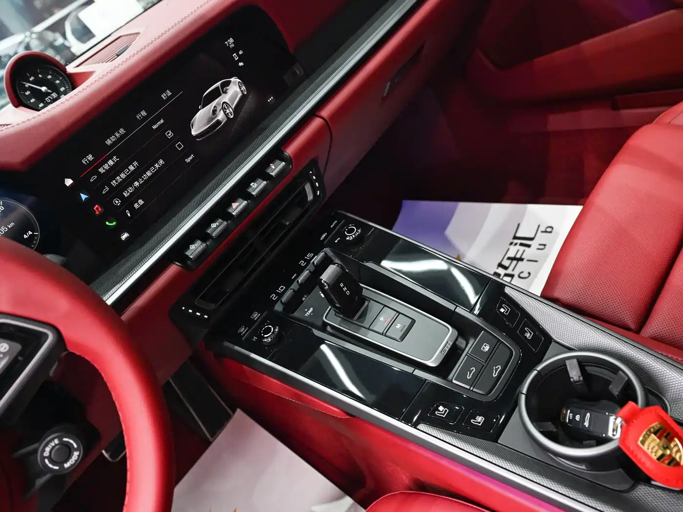 Porsche 911 2023 Carrera 3.0T фото 12