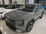 Photo 2 - Kia EV5