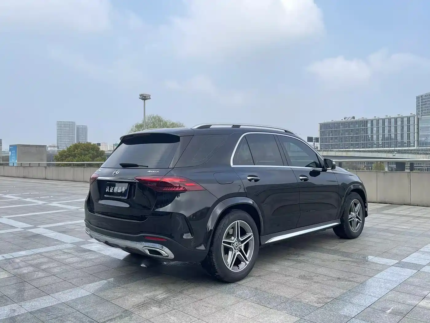 Mercedes-Benz GLE 2024 GLE 450 4MATIC Fashion фото 21