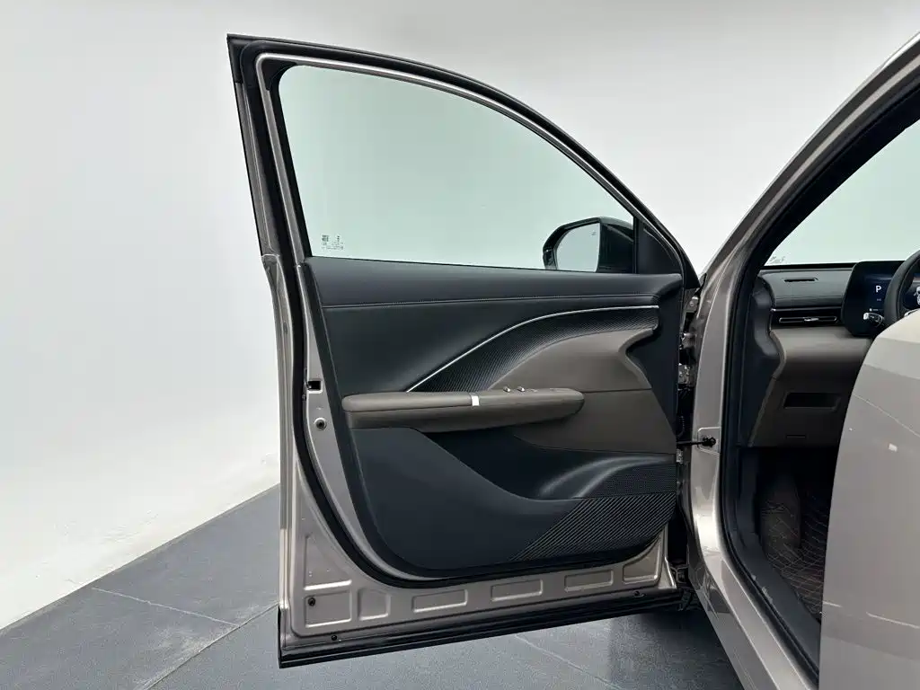 Фото 11 - Changan CS55 PLUS