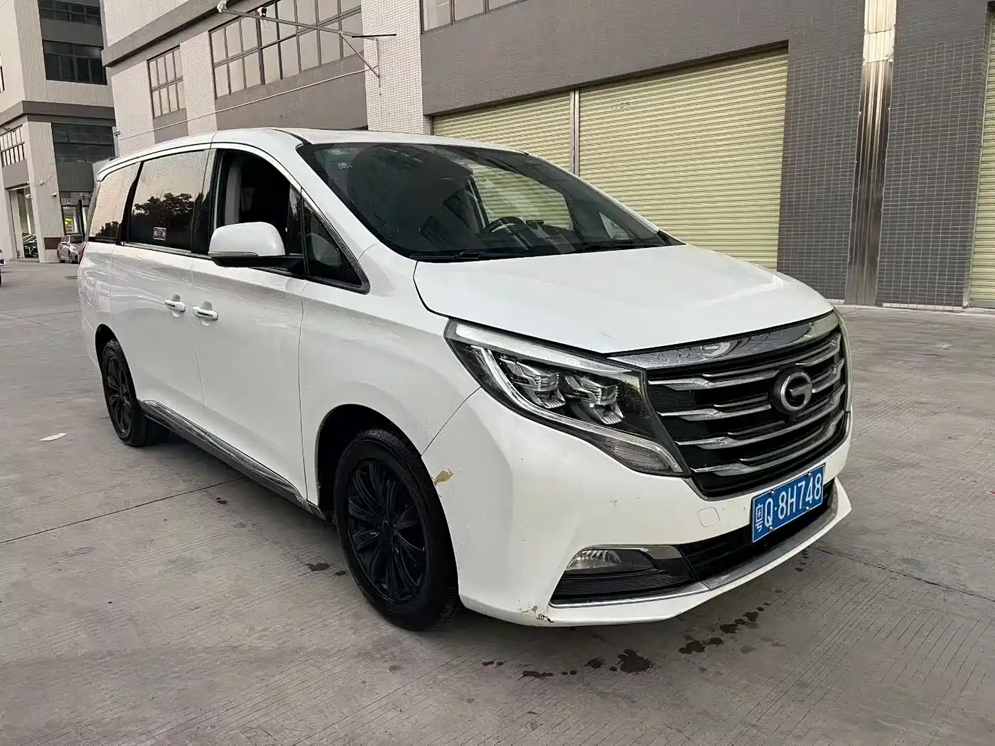 GAC Trumpchi Trumpchi M8 2018 320T Exclusive Edition фото 2