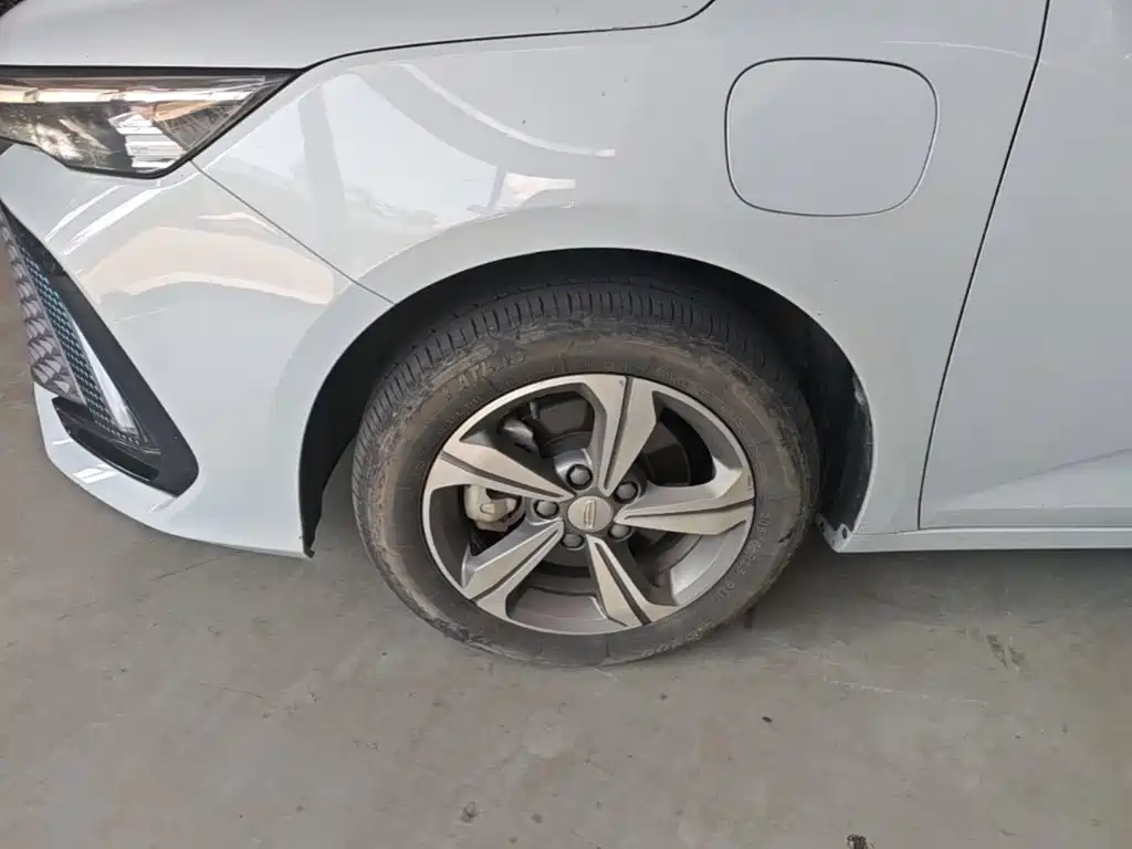 Geely Emgrand L HiP 2023 2022 1.5TD-DHT Pro 100KM Super Pure
