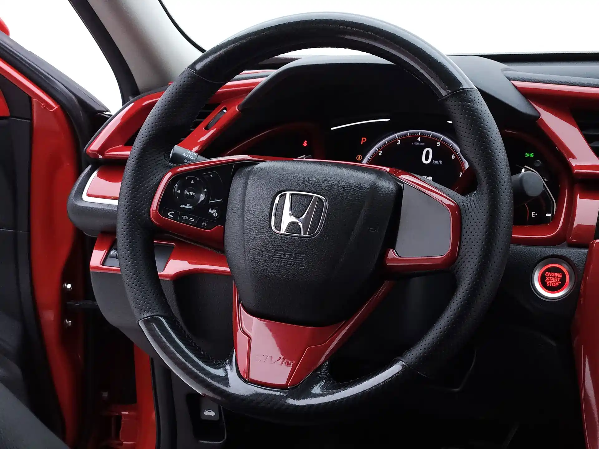 Фото 10 - Honda Civic