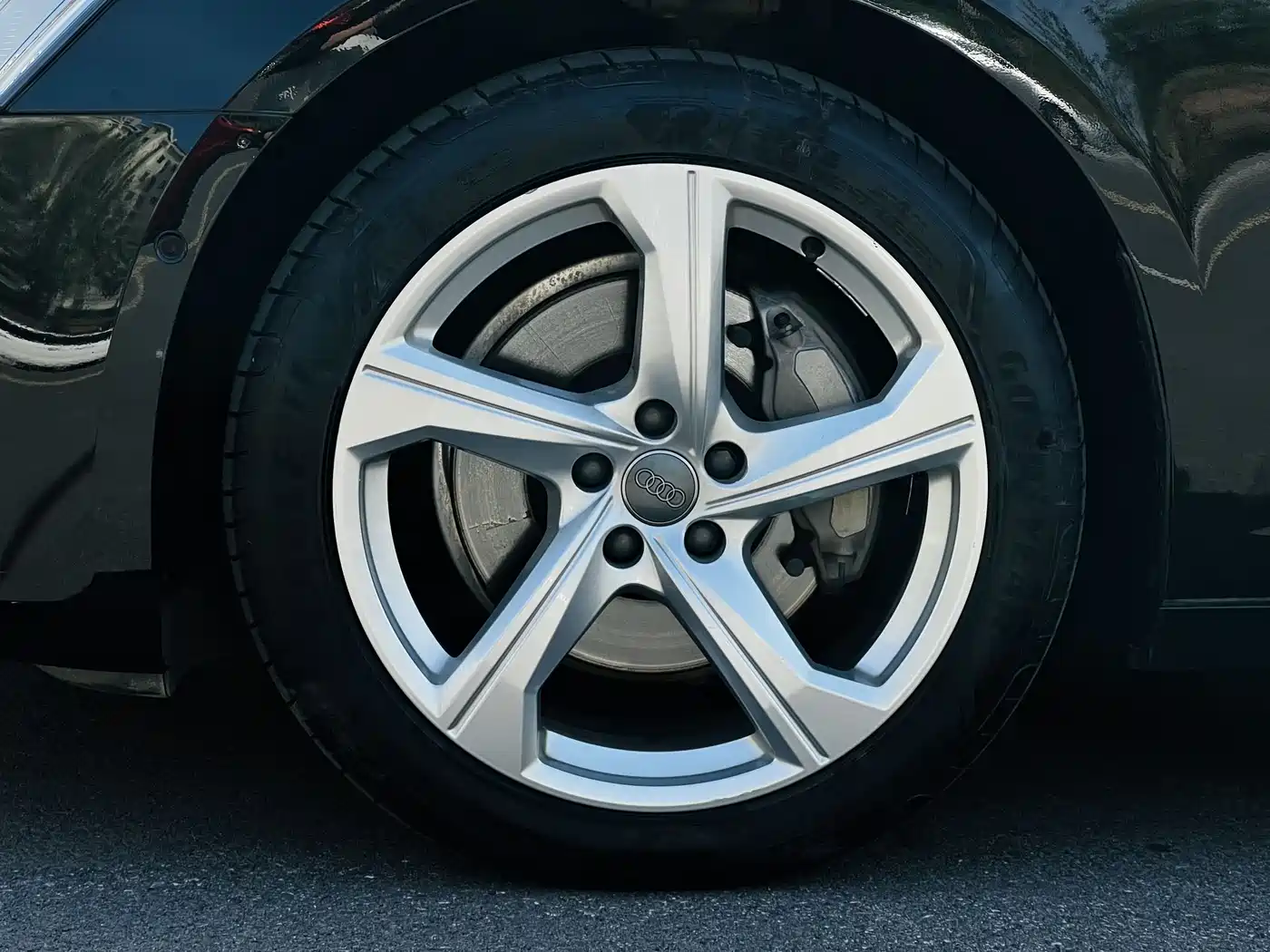 Audi A6L 2019 45 TFSI quattro Exclusive Elegance фото 25