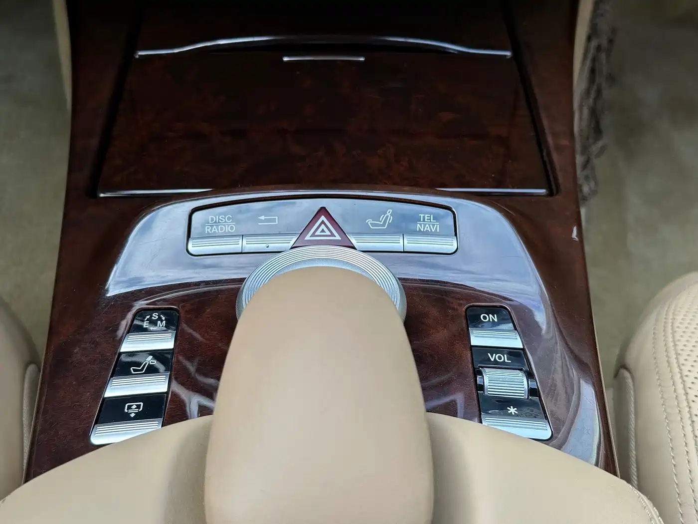 Mercedes-Benz S-Class 2012 S 500 L 4MATIC Grand Edition фото 13