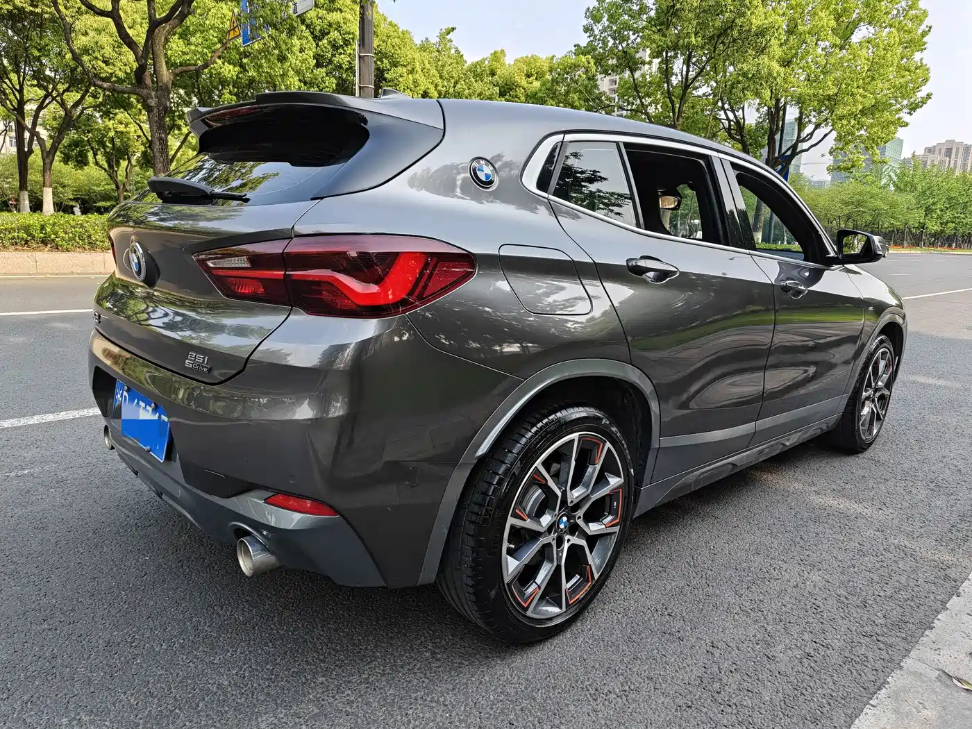 Photo 5 - BMW X2