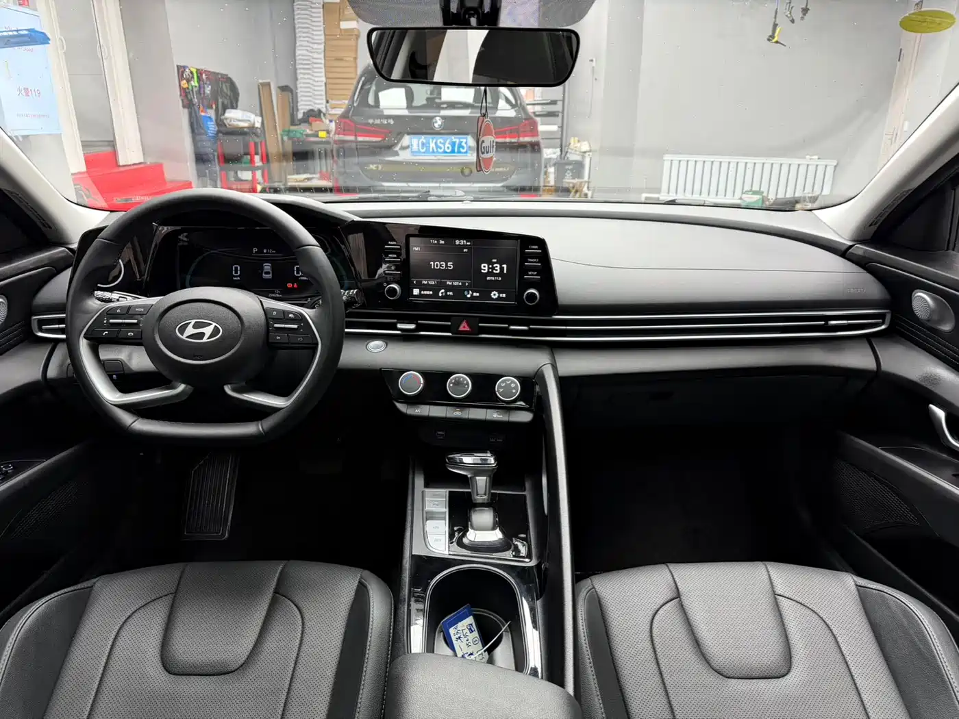 Hyundai Elantra 2023 1.5L CVT GLX Elite Edition фото 10