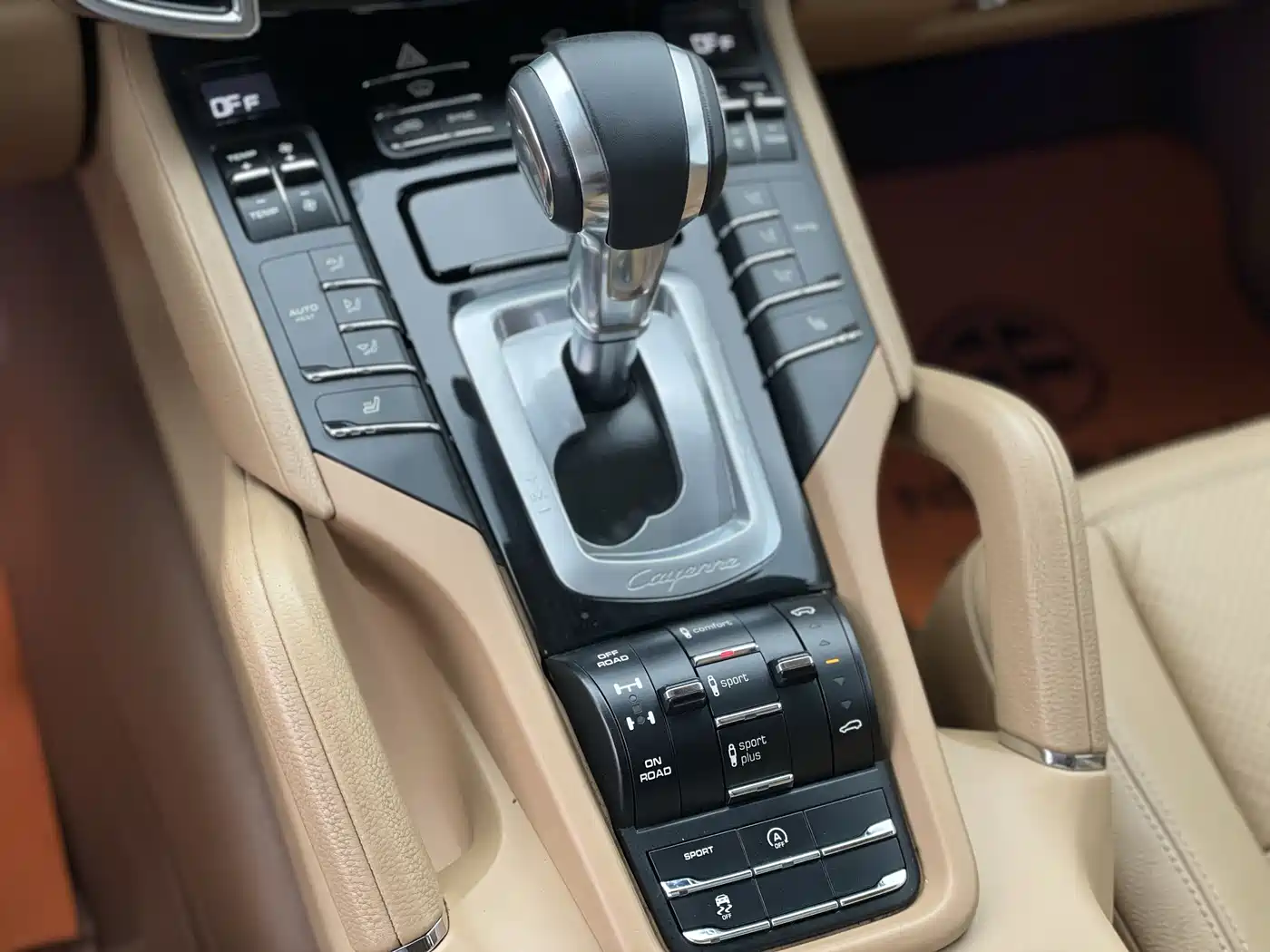 Porsche Cayenne 2016 Cayenne 3.0T фото 16