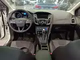 Фото 10 - Ford Focus