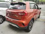 Фото 7 - Geely Vision X3