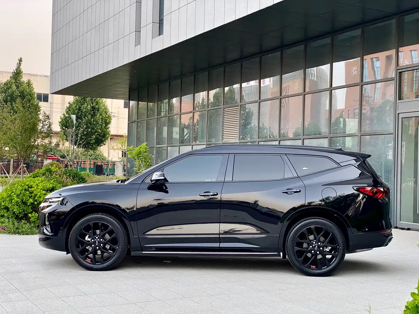 Chevrolet Trailblazer 2022 Mild Hybrid 650T RS Twin-Clutch AWD 7-Seater Flagship Edition фото 16