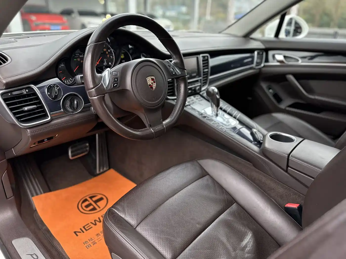 Porsche Panamera 2010 Panamera 4 3.6L фото 7