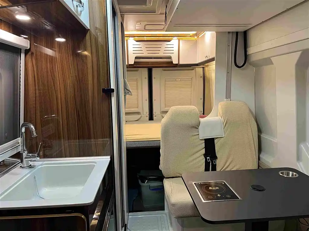 Maxus MAXUS V90 RV 2024 2023 Traveller V90 Classic