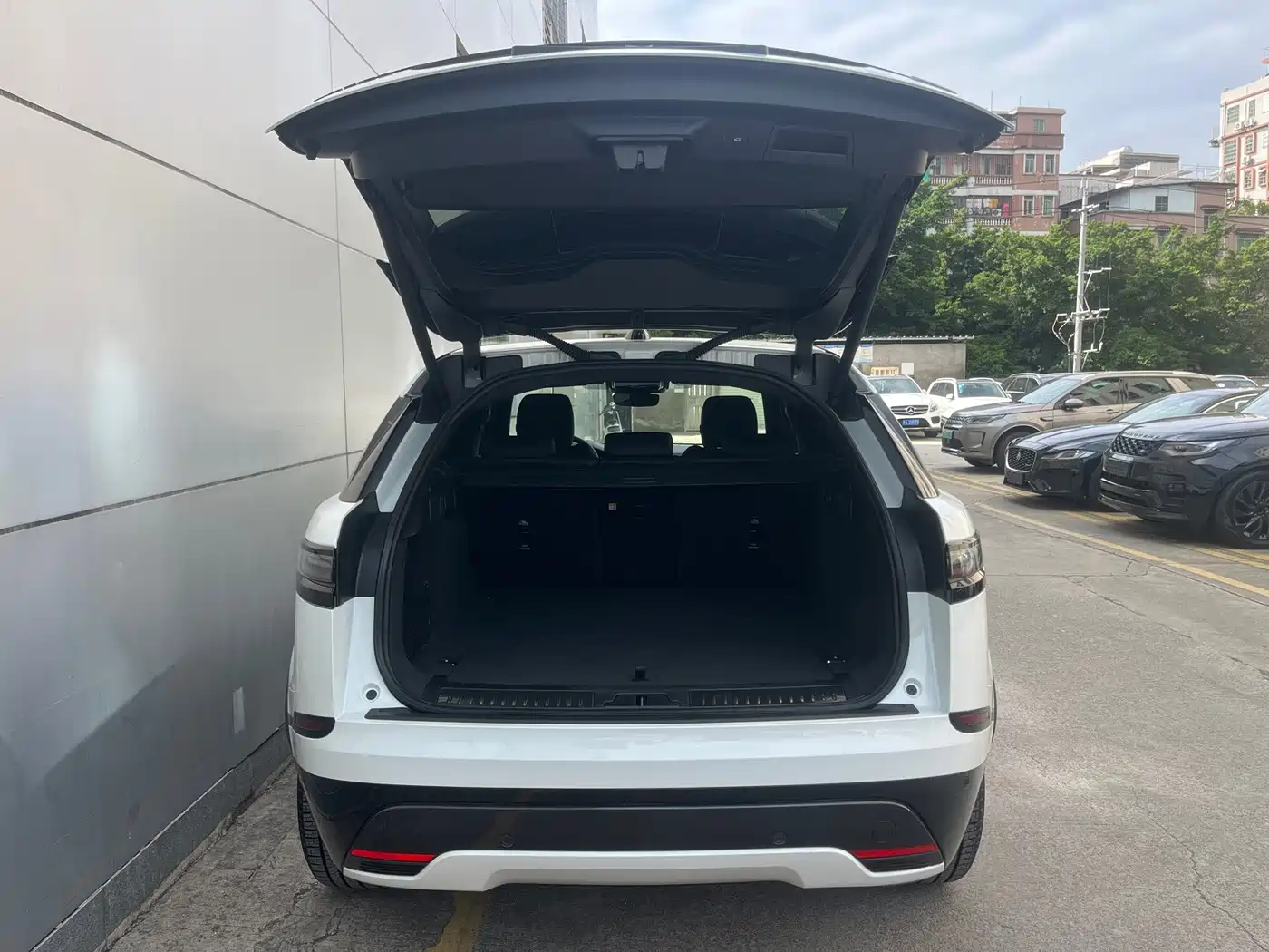 Land Rover Range Rover Velar 2026 2026 Model 250PS Dynamic SE