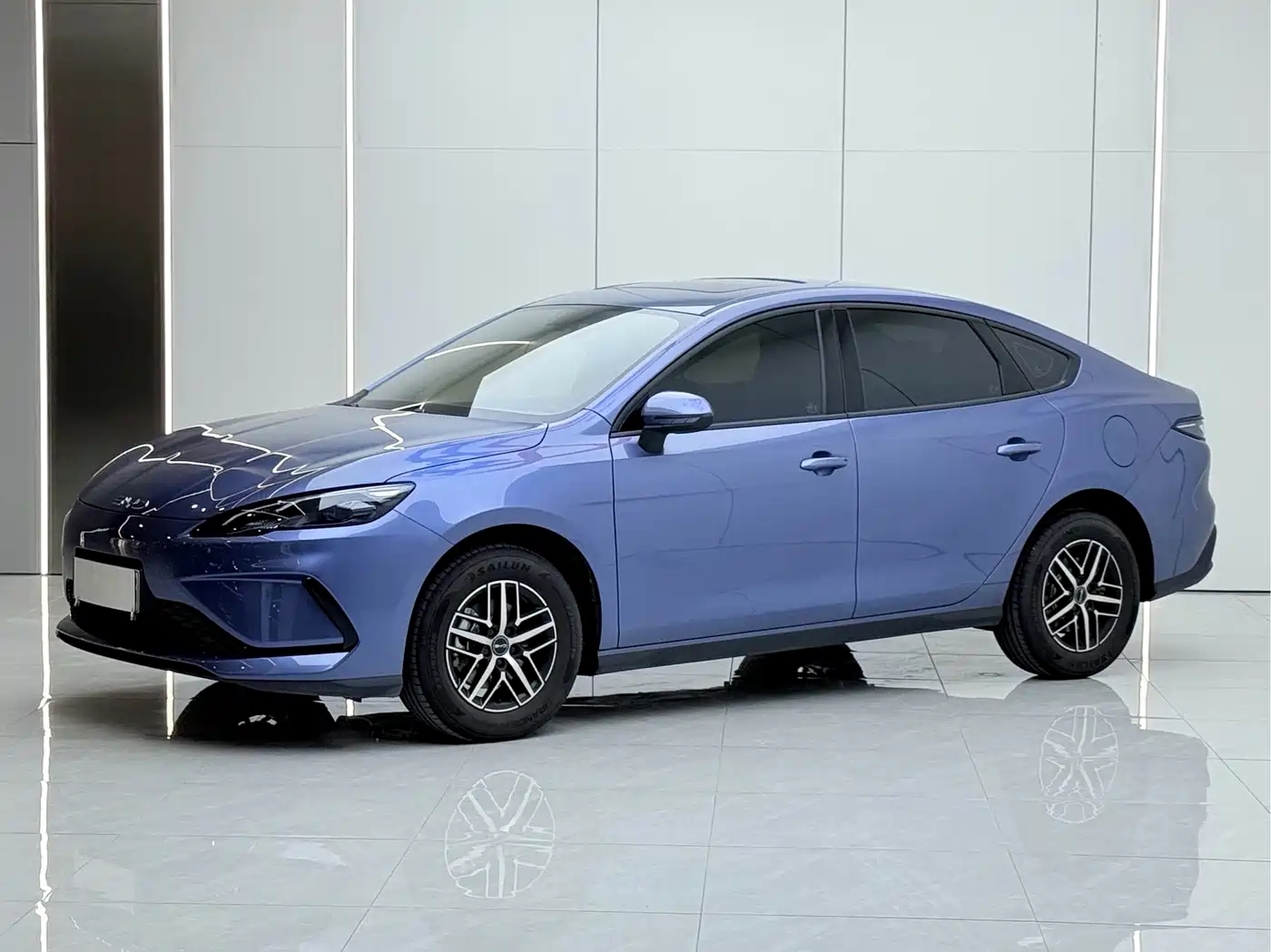 BYD Hai Bao 05 DM-i 2026 2026 Model DM-i 210KM Premium Edition