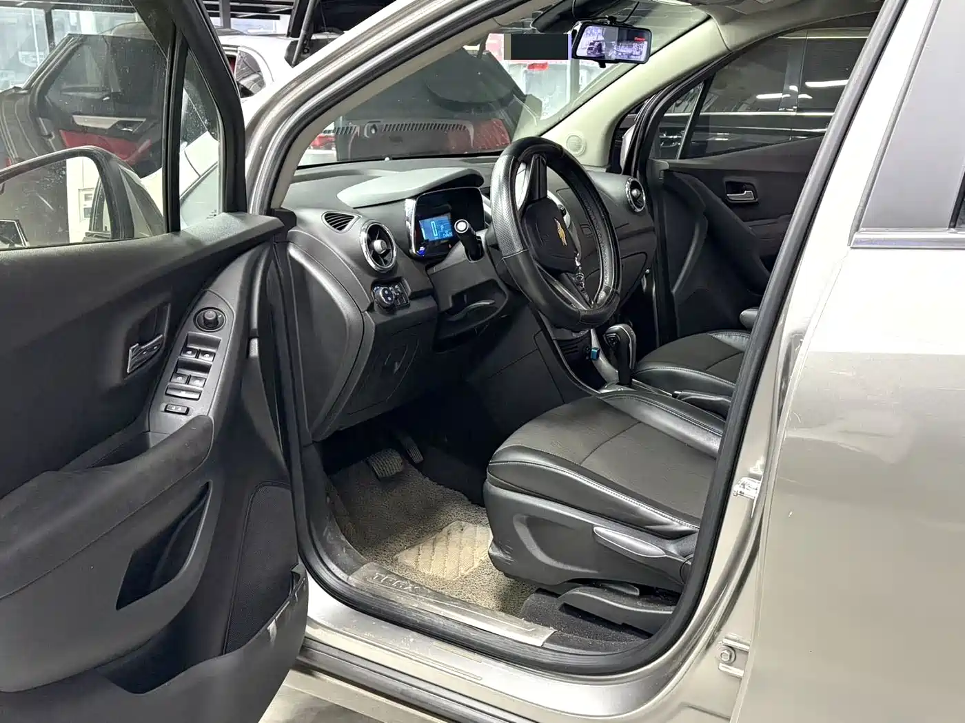 Chevrolet Trax 2016 1.4T Automatic 2WD Luxury фото 6
