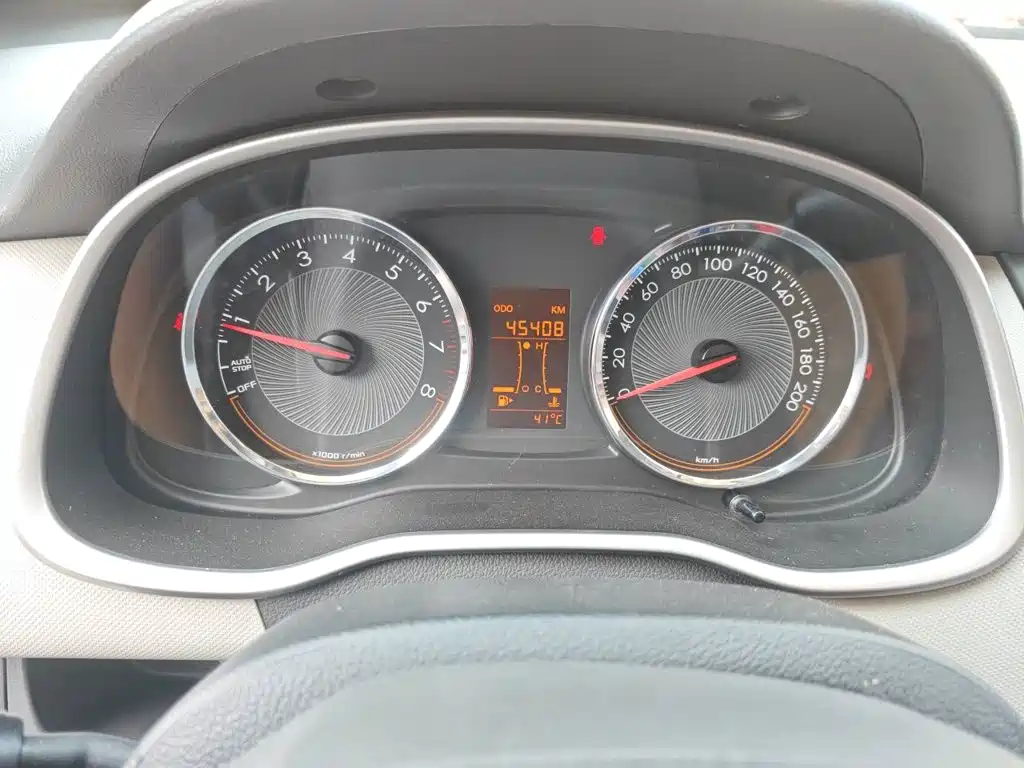 Chevrolet Sail 2018 2018 Sail 3 1.5L Manual Ideal Sunroof